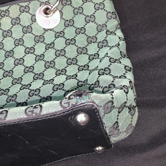 Gucci purse - Picture 2 of 6